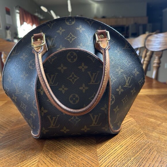 Louis Vuitton Ellipse PM Monogram Vintage Handbag - Picture 1 of 9